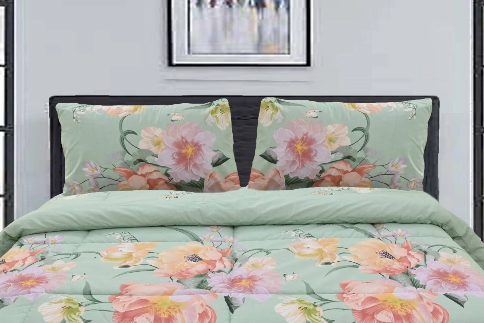Queen Comforter Set with 2 Pillow Cases in Green Floral